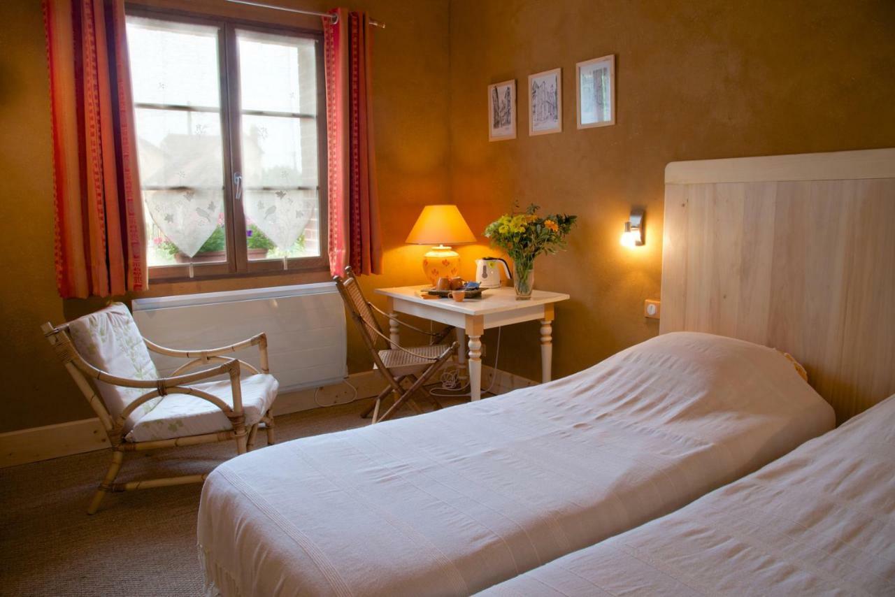 Bed and Breakfast Le Petit Saint-Julien Exterior foto